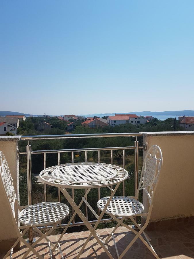 Apartmani Lili Sukošan Extérieur photo