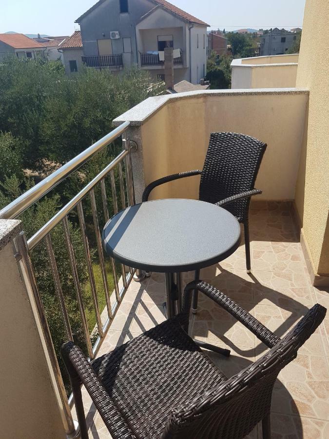 Apartmani Lili Sukošan Extérieur photo