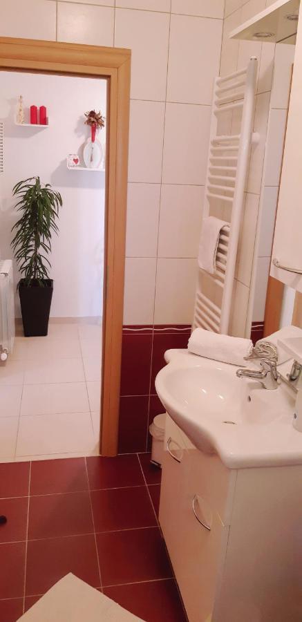 Apartmani Lili Sukošan Extérieur photo
